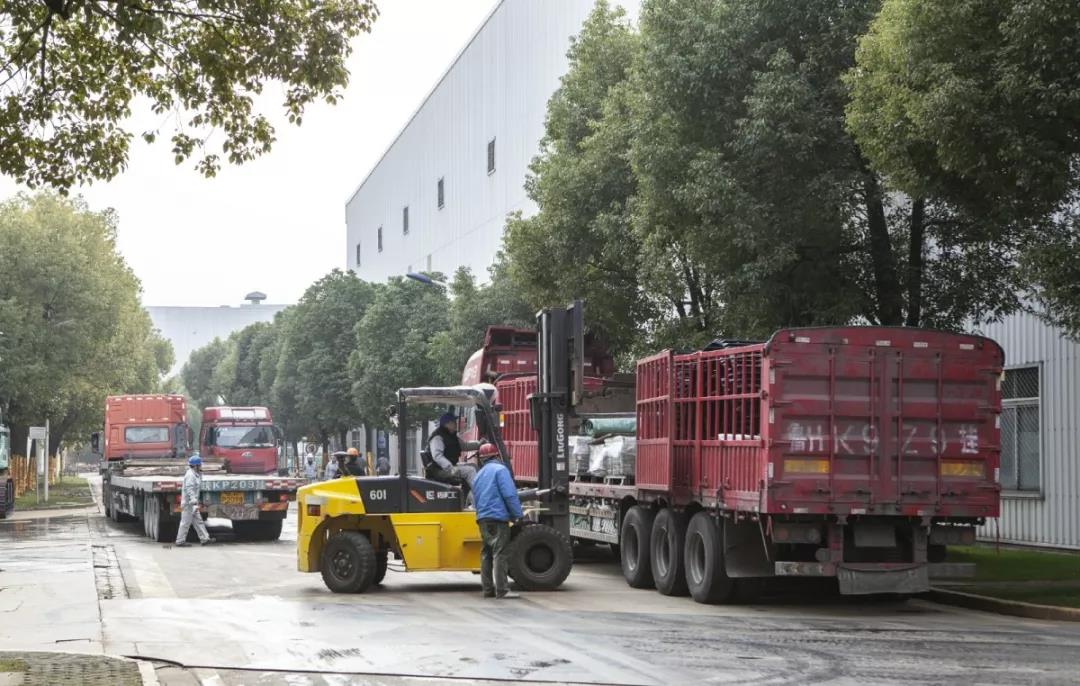 金泰雙輪銑走出國門，助力“一帶一路”沿線國家老撾Xe-pian Xe-namnoy電站防滲墻項目