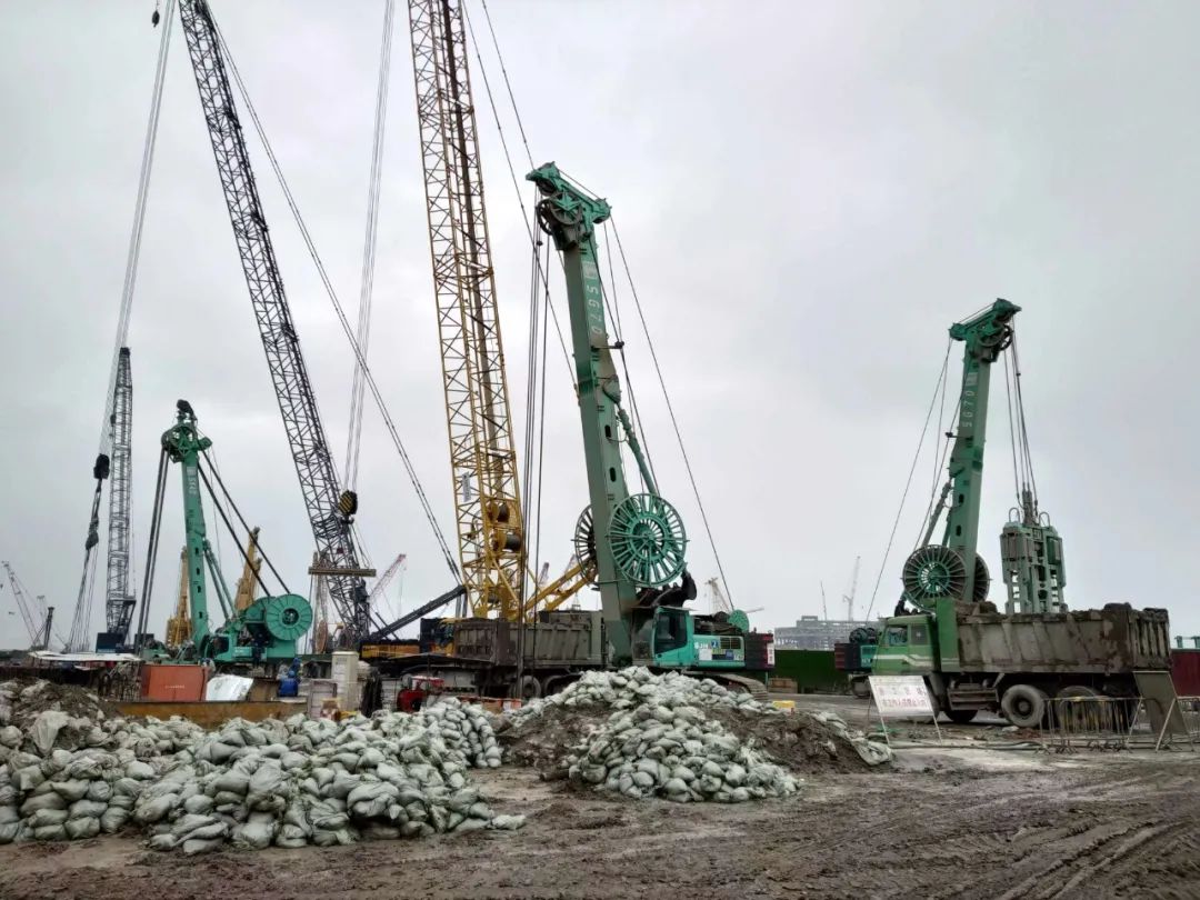 史上最大規(guī)?；禹?xiàng)目完美收官 —— 金泰地連墻設(shè)備只管攀登不問高